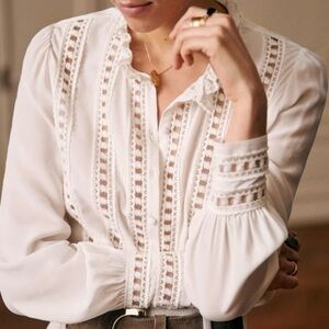 New Sézane Ivory Anna Lace Trim Blouse
NWT
Unworn
US 2